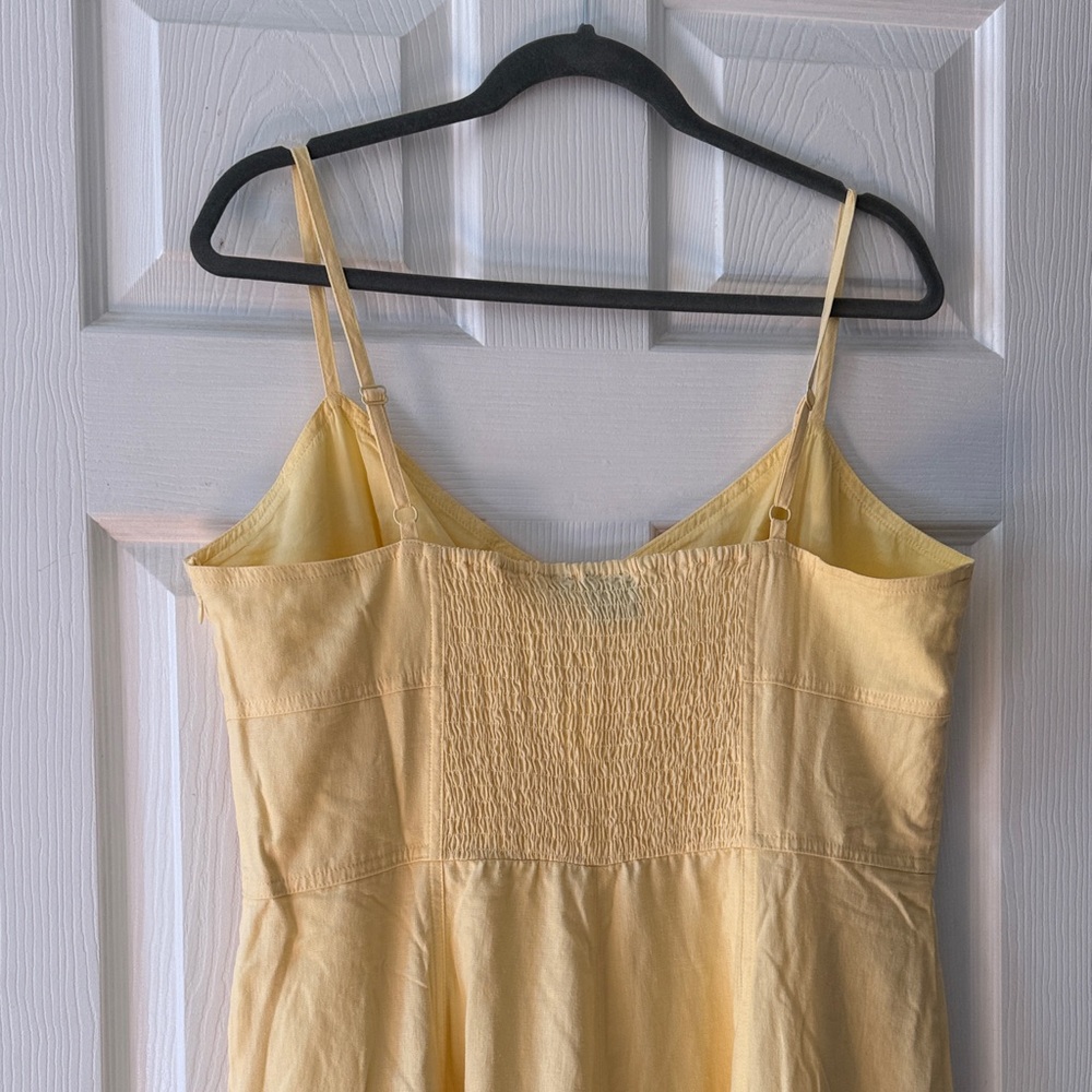 GAP Pale Yellow Spaghetti-Strap Maxi Dress - Picture 2 of 4